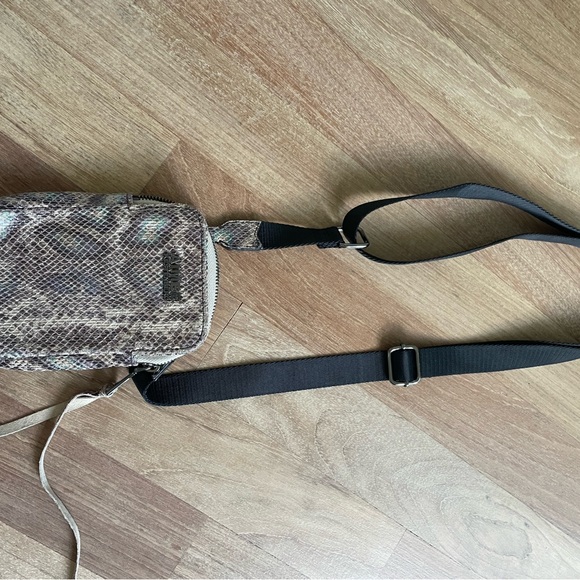 Aimee Kestenberg - Picture 5 of 8